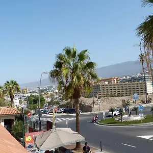 https://suncanarias-apartamento-la-chocita.tenerifehoteles.net